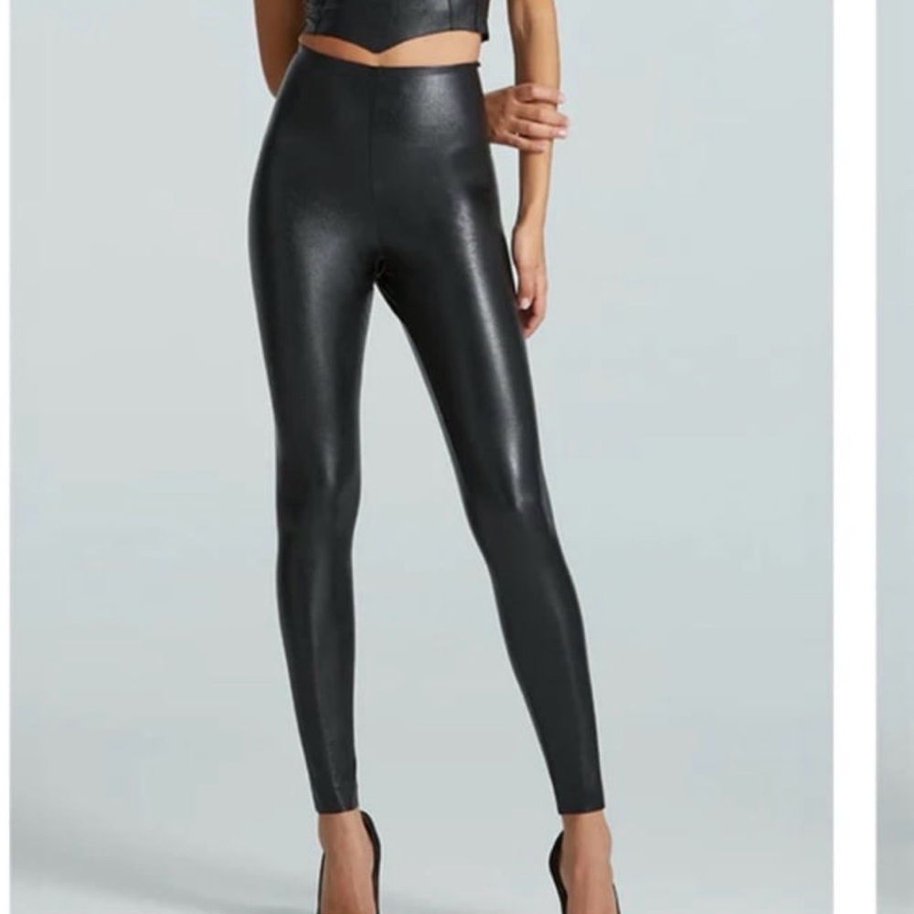 NWT Commando Control Top Faux Leather Leggings in Black Size Small Petite